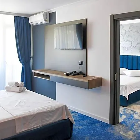 Szálloda Topaz 4* Cap Aurora Konstanca